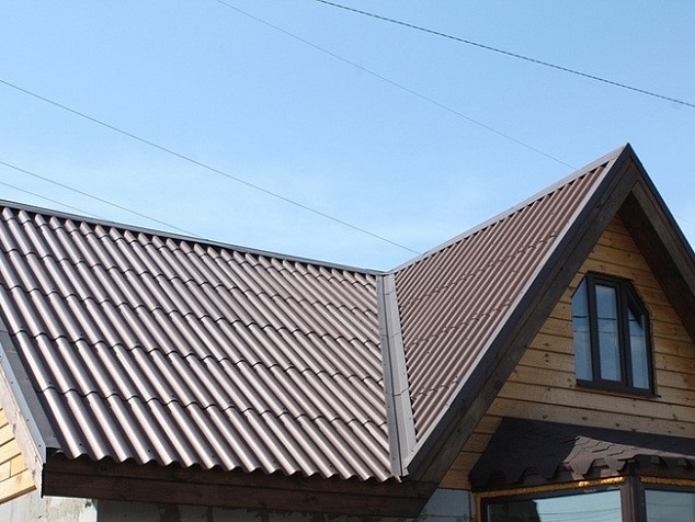 Крашеный волновой шифер